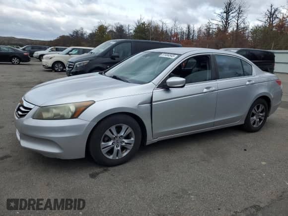 2011 Honda Accord SE с VIN 1HGCP2F64BA016250, выставлен на аукционе Copart как лот 87484545 с пробегом 171 671 миль миль и Списание • Salvage title. История ставок и продаж доступна на DreamBid. Изображение 1.