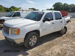 2009 GMC Sierra 1500 SL с VIN 3GTEC13C99G112250, выставлен на аукционе Copart как лот 67054785 с пробегом 197 227 миль миль и Списание • Salvage title. История ставок и продаж доступна на DreamBid. Изображение 1.