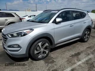 2018 Hyundai Tucson Value z VIN KM8J33A21JU821336, wystawiony jako Copart lot #83747045 z przebiegiem 52 684 mil mil oraz Szkoda całkowita • Salvage title. Historia ofert i sprzedaży dostępna na DreamBid. Obrazek 1.