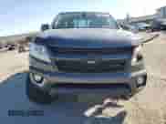 2017 Chevrolet Colorado 4WD Z71 с VIN 1GCGTDEN1H1215331, выставлен на аукционе Copart как лот 48057275 с пробегом 68 672 миль миль и Списание • Salvage title. История ставок и продаж доступна на DreamBid. Изображение 5.