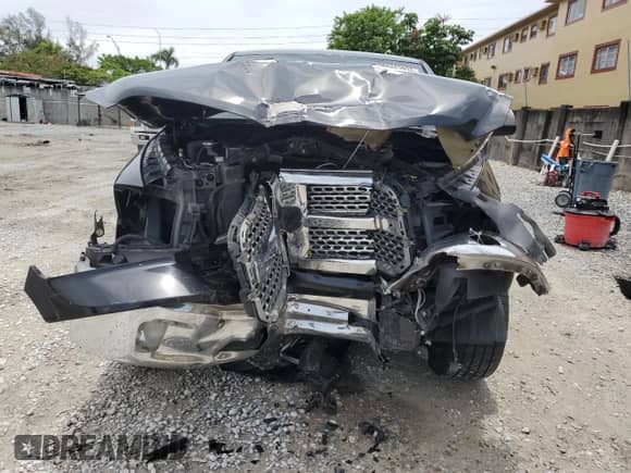 2016 Ram 1500 Laramie z VIN 1C6RR6NT1GS347846, wystawiony jako Copart lot #63452935 z przebiegiem 175 444 mil mil oraz Szkoda całkowita • Salvage title. Historia ofert i sprzedaży dostępna na DreamBid. Obrazek 5.