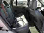 2002 Hyundai Santa Fe GLS с VIN KM8SC13D42U162953, выставлен на аукционе Copart как лот 77953044 с пробегом 98 463 миль миль и Чистый • Clean title. История ставок и продаж доступна на DreamBid. Изображение 11.