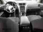 2009 Chevrolet Traverse 1LT with VIN 1GNER23D89S125083, listed as a Copart auction lot 64141825 with 113,644 mi miles and Non repairable. Bid and sale history available at DreamBid. Image 8.