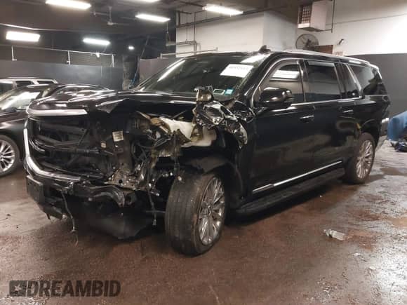 2022 Cadillac Escalade ESV Premium Luxury with VIN 1GYS4KKL2NR134764, listed as a IAAI auction lot 41532115 with 30,453 mi miles and . Bid and sale history available at DreamBid. Image 17.