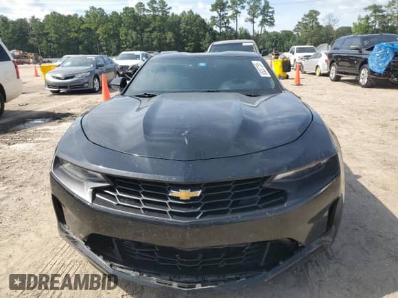 2020 Chevrolet Camaro 1LS z VIN 1G1FB1RX2L0111740, wystawiony jako Copart lot #65207295 z przebiegiem Nie podano mil oraz Szkoda całkowita • Salvage title. Historia ofert i sprzedaży dostępna na DreamBid. Obrazek 5.