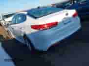 2016 Kia Optima EX z VIN 5XXGU4L32GG022526, wystawiony jako IAAI lot #43258035 z przebiegiem 39 849 mil mil oraz . Historia ofert i sprzedaży dostępna na DreamBid. Obrazek 3.