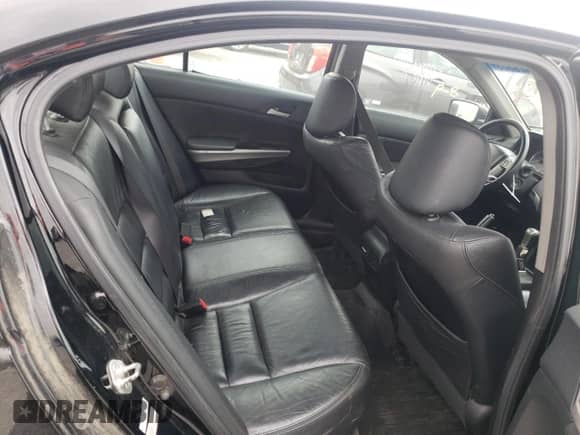 2010 Honda Accord с VIN 1HGCP2E89AA024233, выставлен на аукционе Copart как лот 72423953 с пробегом 159 547 миль миль и Списание • Salvage title. История ставок и продаж доступна на DreamBid. Изображение 10.