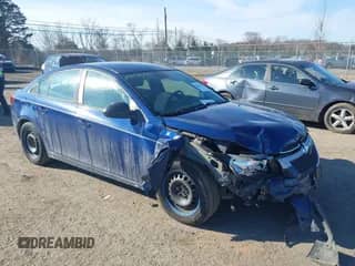 2013 Chevrolet Cruze LS с VIN 1G1PB5SH6D7266539, выставлен на аукционе IAAI как лот 41670222 с пробегом 95 439 миль миль и . История ставок и продаж доступна на DreamBid. Изображение 1.