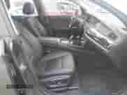 2015 BMW 5 Series 535i Gran Turismo z VIN WBA5M2C5XFD872228, wystawiony jako IAAI lot #42737501 z przebiegiem 71 027 mil mil oraz . Historia ofert i sprzedaży dostępna na DreamBid. Obrazek 5.