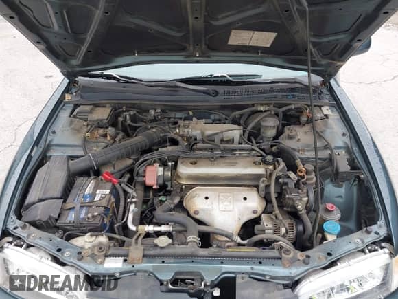 1997 Honda Accord Value с VIN 1HGCD5685VA163807, выставлен на аукционе IAAI как лот 43544143 с пробегом 263 311 миль миль и . История ставок и продаж доступна на DreamBid. Изображение 10.