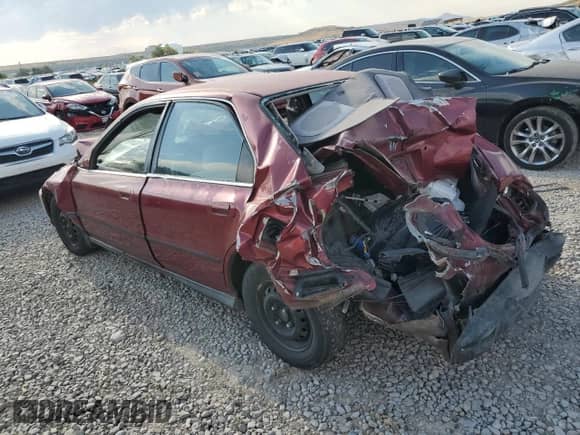 1995 Honda Accord LX with VIN 1HGCD5631SA126396, listed as a Copart auction lot 64218685 with 113,279 mi miles and Non repairable. Bid and sale history available at DreamBid. Image 2.