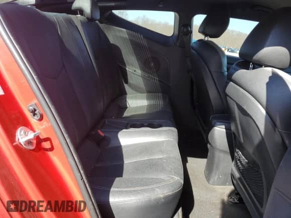 2016 Hyundai Veloster Turbo с VIN KMHTC6AE3GU255340, выставлен на аукционе Copart как лот 48560355 с пробегом 117 798 миль миль и Списание • Salvage title. История ставок и продаж доступна на DreamBid. Изображение 10.