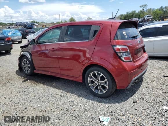 2018 Chevrolet Sonic LT с VIN 1G1JD6SH0J4140129, выставлен на аукционе Copart как лот 60050125 с пробегом 74 917 миль миль и Списание • Salvage title. История ставок и продаж доступна на DreamBid. Изображение 2.