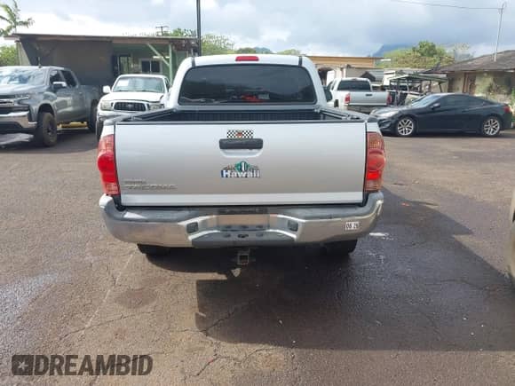 2013 Toyota Tacoma с VIN 5TFNX4CN4DX029806, выставлен на аукционе IAAI как лот 43322919 с пробегом 63 780 миль миль и . История ставок и продаж доступна на DreamBid. Изображение 16.