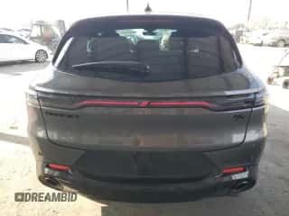 2024 Dodge Hornet R/T z VIN ZACPDFCW3R3A12826, wystawiony jako Copart lot #84287284 z przebiegiem 3 005 mil mil oraz Szkoda całkowita • Salvage title. Historia ofert i sprzedaży dostępna na DreamBid. Obrazek 6.