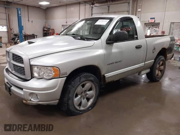 2005 Dodge 1500 SLT с VIN 1D7HU16D35J632537, выставлен на аукционе IAAI как лот 42706364 с пробегом 190 832 миль миль и . История ставок и продаж доступна на DreamBid. Изображение 17.