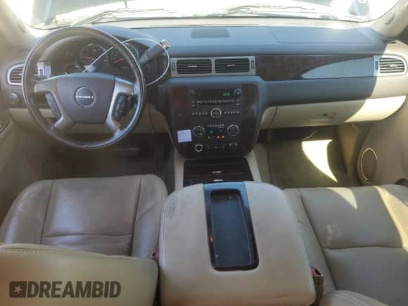 2012 GMC Sierra 1500 Denali z VIN 3GTP1XE29CG185423, wystawiony jako Copart lot #86144045 z przebiegiem 152 217 mil mil oraz Szkoda całkowita • Salvage title. Historia ofert i sprzedaży dostępna na DreamBid. Obrazek 8.