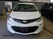 2019 Chevrolet Bolt EV z VIN 1GBJF1G03K4106912, wystawiony jako Copart lot #71008813 z przebiegiem 55 780 mil mil oraz . Historia ofert i sprzedaży dostępna na DreamBid. Obrazek 5.