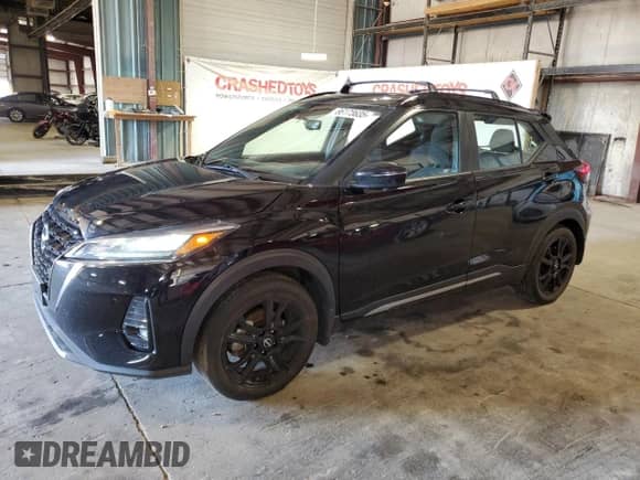 2022 Nissan Kicks SR z VIN 3N1CP5DVXNL486521, wystawiony jako Copart lot #66173635 z przebiegiem 29 367 mil mil oraz Szkoda całkowita • Salvage title. Historia ofert i sprzedaży dostępna na DreamBid. Obrazek 1.