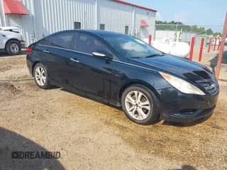 2011 Hyundai Sonata SE с VIN 5NPEC4AC0BH228177, выставлен на аукционе IAAI как лот 43039043 с пробегом 308 436 миль миль и . История ставок и продаж доступна на DreamBid. Изображение 1.