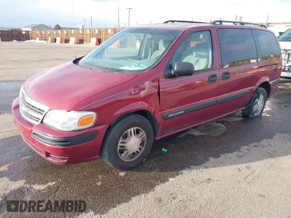 2004 Chevrolet Venture LS with VIN 1GNDX03E34D141624, listed as a IAAI auction lot 41382284 with 172,156 mi miles and . Bid and sale history available at DreamBid. Image 2.