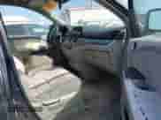 2006 Honda Odyssey EX z VIN 5FNRL38416B436826, wystawiony jako IAAI lot #43254317 z przebiegiem 162 845 mil mil oraz . Historia ofert i sprzedaży dostępna na DreamBid. Obrazek 5.