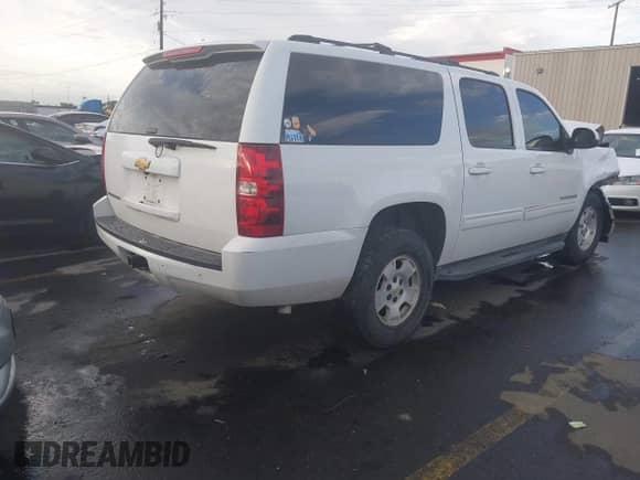 2013 Chevrolet Suburban LS с VIN 1GNSKHE75DR248132, выставлен на аукционе IAAI как лот 43318316 с пробегом 166 816 миль миль и . История ставок и продаж доступна на DreamBid. Изображение 4.