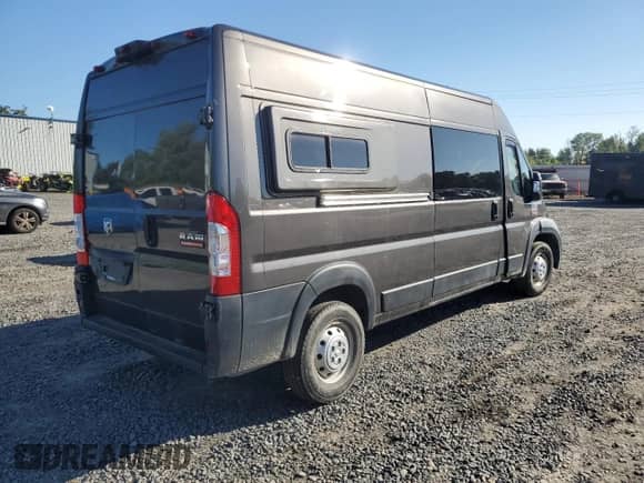 2021 Ram ProMaster Cargo z VIN 3C6LRVDG7ME589091, wystawiony jako Copart lot #70330685 z przebiegiem Nie podano mil oraz Szkoda całkowita • Salvage title. Historia ofert i sprzedaży dostępna na DreamBid. Obrazek 3.