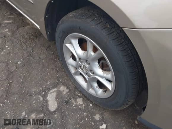 2004 Toyota Sienna XLE z VIN 5TDZA22C04S101369, wystawiony jako IAAI lot #43247039 z przebiegiem 256 193 mil mil oraz . Historia ofert i sprzedaży dostępna na DreamBid. Obrazek 12.