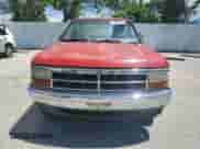 1996 Dodge Dakota z VIN 1B7GL23X8TS672634, wystawiony jako Copart lot #57987365 z przebiegiem 148 244 mil mil oraz Czysty tytuł • Clean title. Historia ofert i sprzedaży dostępna na DreamBid. Obrazek 5.