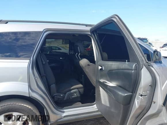2016 Dodge Journey Canada Value with VIN 3C4PDCAB3GT119422, listed as a IAAI auction lot 43532501 with 136,100 mi miles and . Bid and sale history available at DreamBid. Image 8.