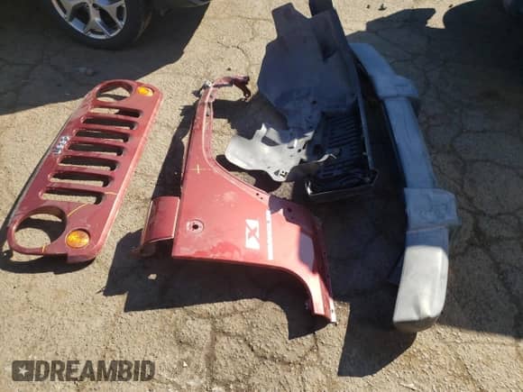 2007 Jeep Wrangler X с VIN 1J4FA24197L123725, выставлен на аукционе Copart как лот 70392965 с пробегом 65 691 миль миль и Списание • Salvage title. История ставок и продаж доступна на DreamBid. Изображение 12.