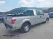 2010 Ford F-150 XL z VIN 1FTEX1EW7AFA93361, wystawiony jako IAAI lot #42425591 z przebiegiem 84 104 mil mil oraz . Historia ofert i sprzedaży dostępna na DreamBid. Obrazek 4.