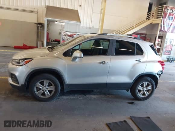 2018 Chevrolet Trax LT с VIN KL7CJPSB3JB618238, выставлен на аукционе IAAI как лот 43038124 с пробегом 87 099 миль миль и . История ставок и продаж доступна на DreamBid. Изображение 15.