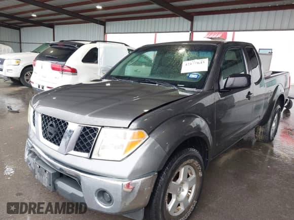 2008 Nissan Frontier SE with VIN 1N6AD06U78C444521, listed as a IAAI auction lot 42177645 with 122,198 mi miles and . Bid and sale history available at DreamBid. Image 2.