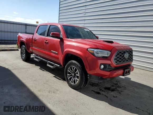 2022 Toyota Tacoma SR5 with VIN 3TMDZ5BN3NM137709, listed as a Copart auction lot 68311955 with Not provided miles and Clean title. Bid and sale history available at DreamBid. Image 4.