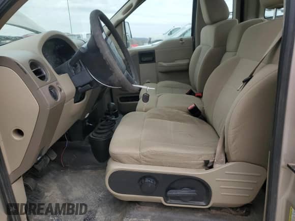 2007 Ford F-150 XL with VIN 1FTRF14W87NA85967, listed as a Copart auction lot 53317555 with 74,374 mi miles and Clean title. Bid and sale history available at DreamBid. Image 7.