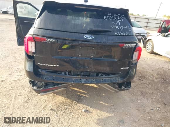 2025 Ford Explorer Platinum with VIN 1FMUK8HH7SGB61293, listed as a IAAI auction lot 43541068 with 17,756 mi miles and . Bid and sale history available at DreamBid. Image 6.