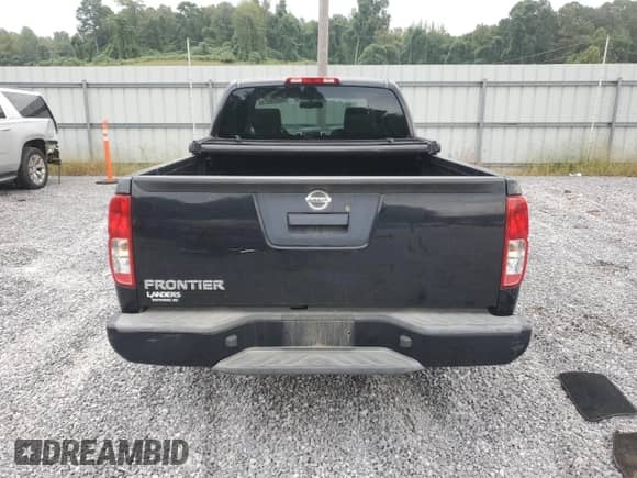 2017 Nissan Frontier SV with VIN 1N6BD0CTXHN774383, listed as a Copart auction lot 80172695 with Not provided miles and Salvage title. Bid and sale history available at DreamBid. Image 6.