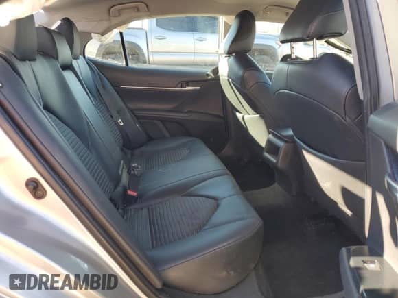 2019 Toyota Camry LE с VIN 4T1B11HK3KU270364, выставлен на аукционе Copart как лот 79498474 с пробегом Не указан миль и Списание • Salvage title. История ставок и продаж доступна на DreamBid. Изображение 10.