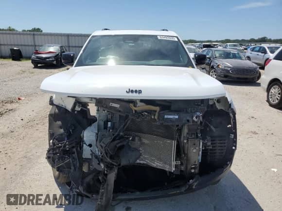 2024 Jeep Grand Cherokee Altitude X с VIN 1C4RJKAG7R8600363, выставлен на аукционе Copart как лот 63492035 с пробегом 3 735 миль миль и Списание • Salvage title. История ставок и продаж доступна на DreamBid. Изображение 5.