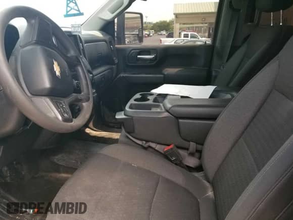 2021 Chevrolet Silverado 2500HD Work Truck with VIN 1GC1YLE78MF288230, listed as a IAAI auction lot 43590962 with 127,645 mi miles and . Bid and sale history available at DreamBid. Image 5.