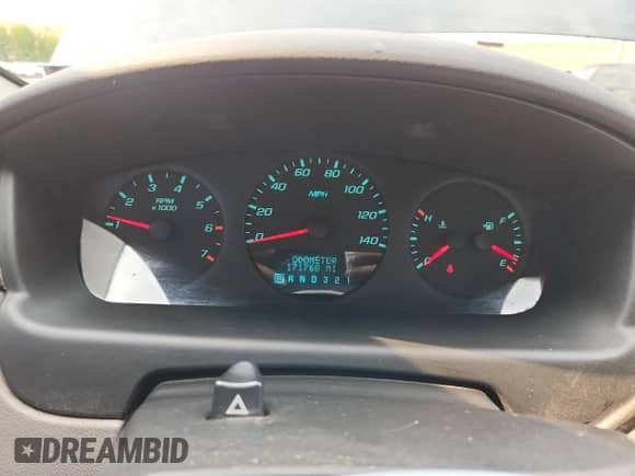 2011 Chevrolet Impala LS Fleet с VIN 2G1WF5EK3B1111352, выставлен на аукционе Copart как лот 69464595 с пробегом 171 768 миль миль и Списание • Salvage title. История ставок и продаж доступна на DreamBid. Изображение 9.