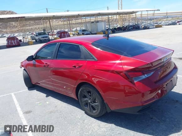 2023 Hyundai Elantra SEL с VIN KMHLM4AG4PU567976, выставлен на аукционе IAAI как лот 43034233 с пробегом 39 769 миль миль и . История ставок и продаж доступна на DreamBid. Изображение 3.