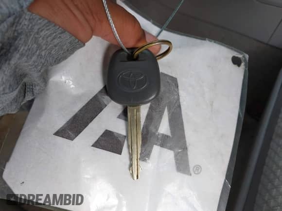 2007 Toyota Camry LE z VIN 4T1BE46K47U675780, wystawiony jako IAAI lot #43411579 z przebiegiem 178 125 mil mil oraz . Historia ofert i sprzedaży dostępna na DreamBid. Obrazek 11.