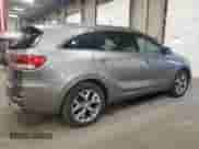 2016 Kia Sorento SXL z VIN 5XYPKDA52GG113608, wystawiony jako Copart lot #85586045 z przebiegiem 263 068 mil mil oraz Czysty tytuł • Clean title. Historia ofert i sprzedaży dostępna na DreamBid. Obrazek 3.