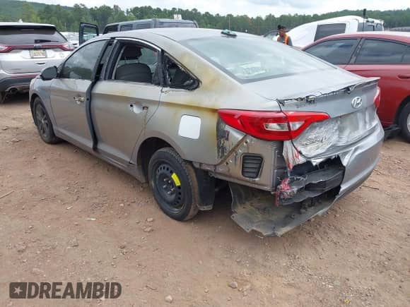 2017 Hyundai Sonata 2.4L with VIN 5NPE24AF2HH521813, listed as a IAAI auction lot 42815305 with 220,035 mi miles and . Bid and sale history available at DreamBid. Image 3.