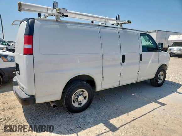 2023 Chevrolet Express Cargo с VIN 1GCWGAFP6P1102326, выставлен на аукционе Copart как лот 71293625 с пробегом 51 340 миль миль и Списание • Salvage title. История ставок и продаж доступна на DreamBid. Изображение 3.