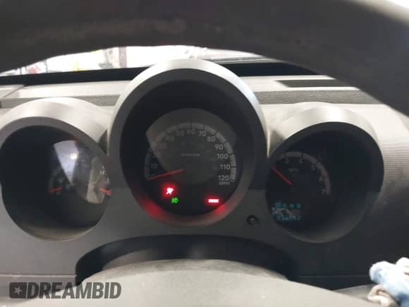 2011 Dodge Nitro SE with VIN 1D4PT2GK6BW590233, listed as a IAAI auction lot 42778691 with 233,652 mi miles and . Bid and sale history available at DreamBid. Image 7.