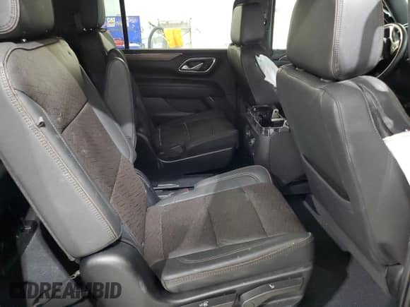 2023 Chevrolet Suburban High Country z VIN 1GNSKGKL6PR335103, wystawiony jako Copart lot #81583084 z przebiegiem 49 912 mil mil oraz Szkoda całkowita • Salvage title. Historia ofert i sprzedaży dostępna na DreamBid. Obrazek 11.